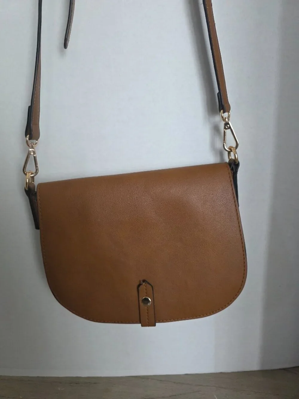 Saddle Crossbody Bag